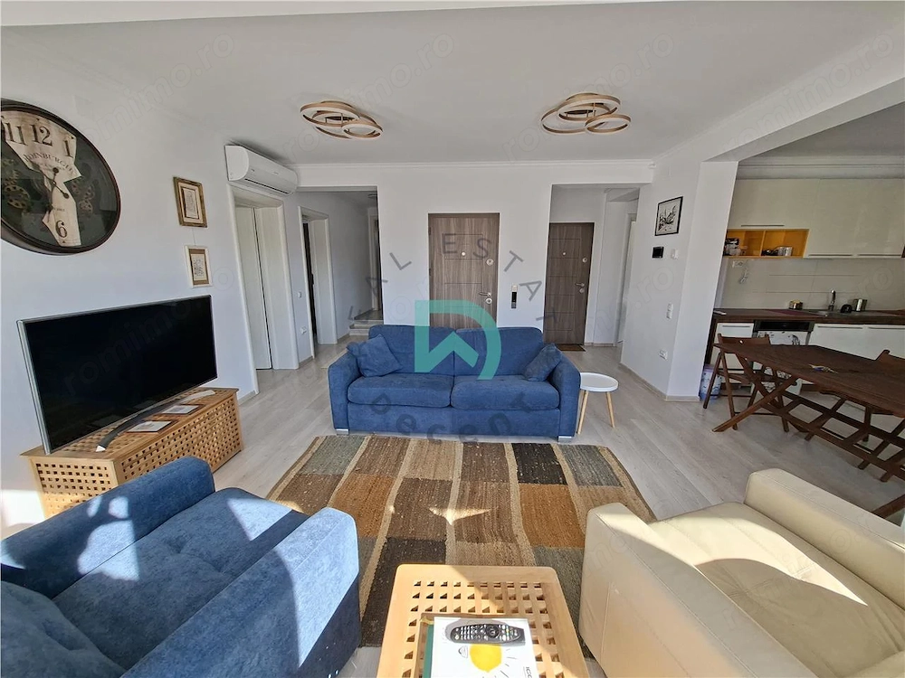 Apartament Penthouse 4 camere Tractorul, 100 mp - Brasovtorul Brasov