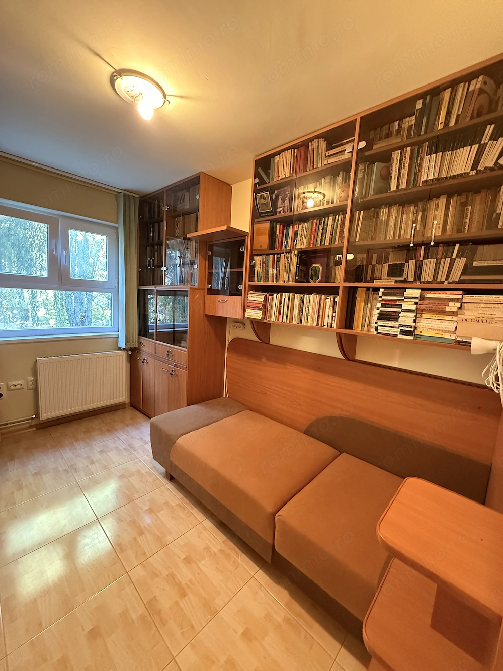 APARTAMENT 3 CAMERE, etajul 2  - Zona Sagului   Muzicescu