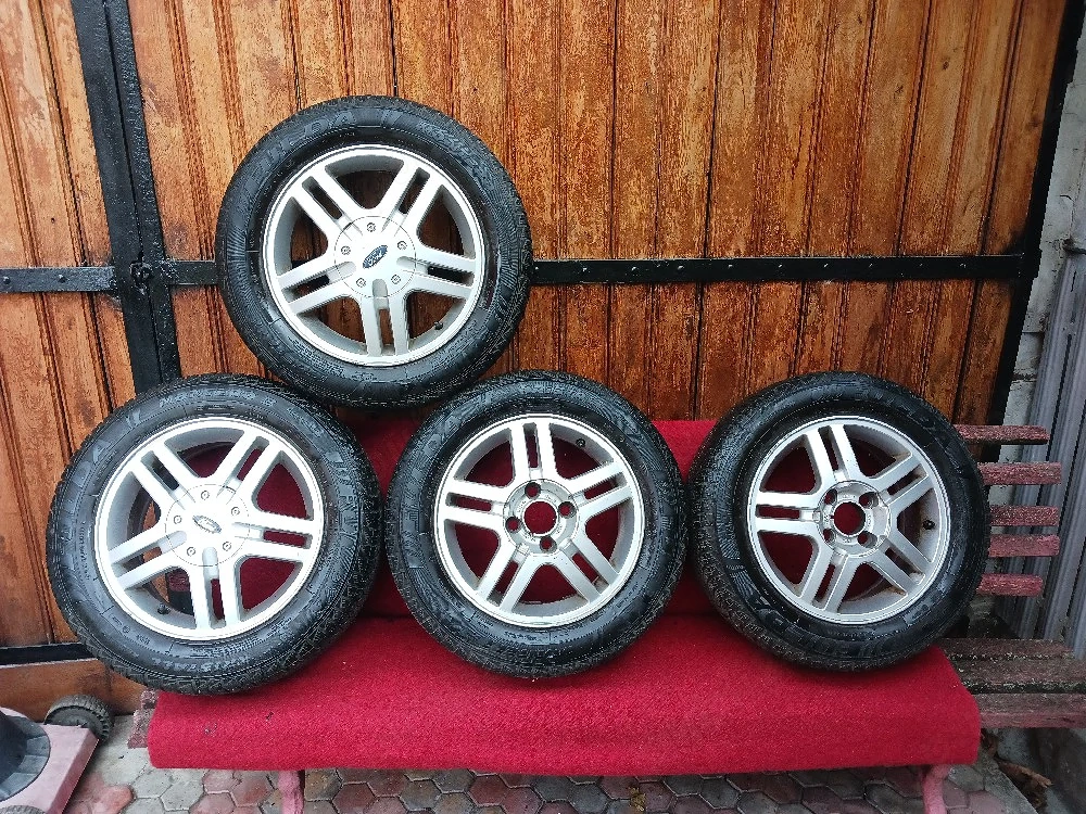 Vand anvelope 195/60R15