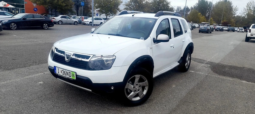 DACIA DUSTER 1.5 DIESEL 110cp 4x4 **Interior Piele****Distributie schimbata**Filtre si ulei**