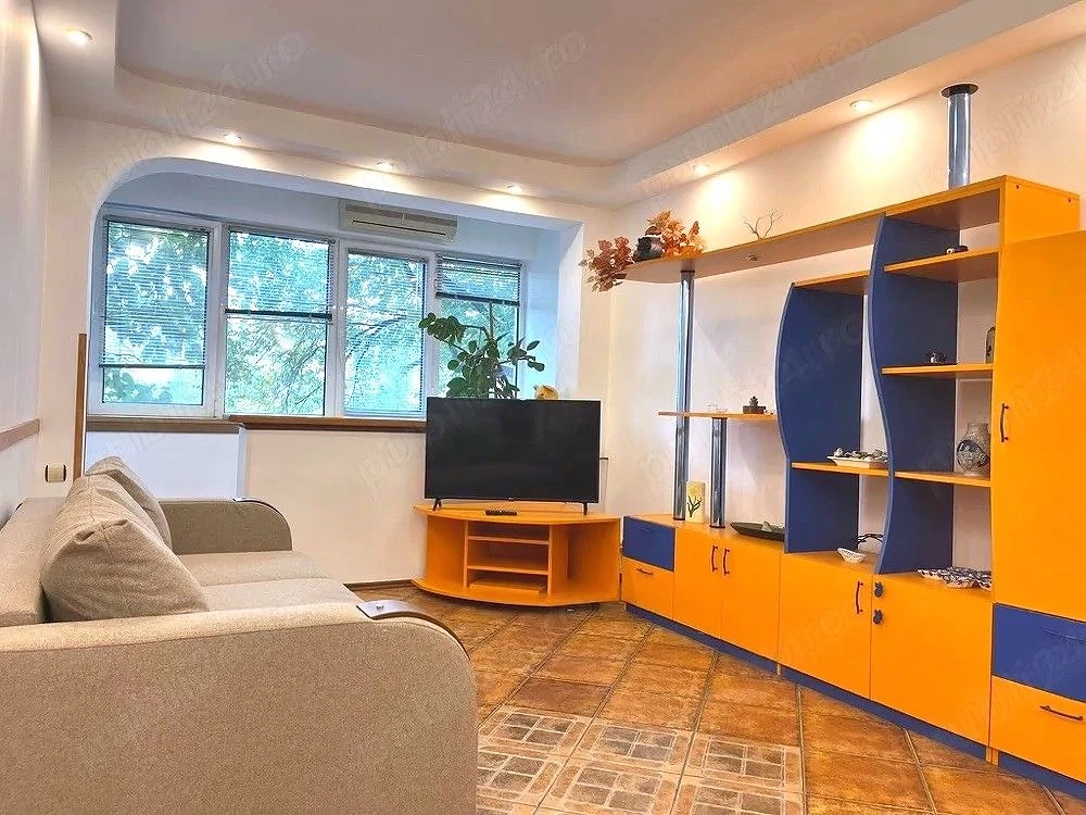  Închiriez Apartament cu 3 camere decomandat, Parc IOR & Arena Națională