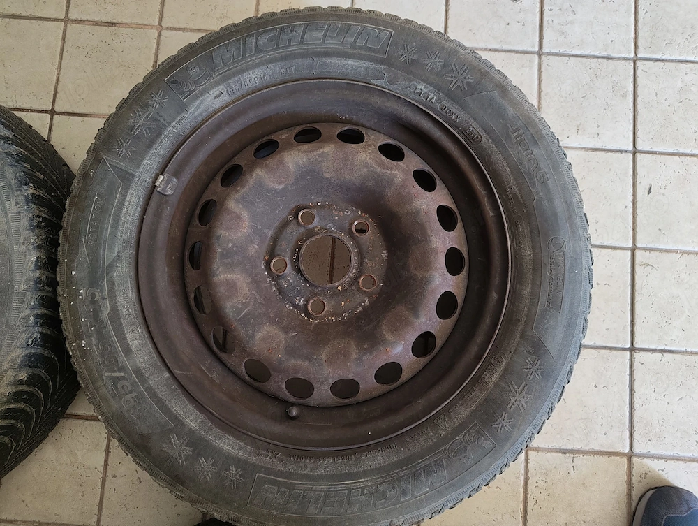 Vând set roți golf 6