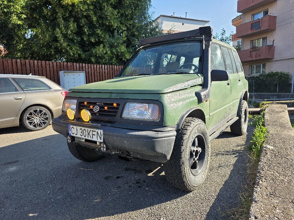 Suzuki Vitara 1.6 16v benzina din 1993 (4 4, offroad)