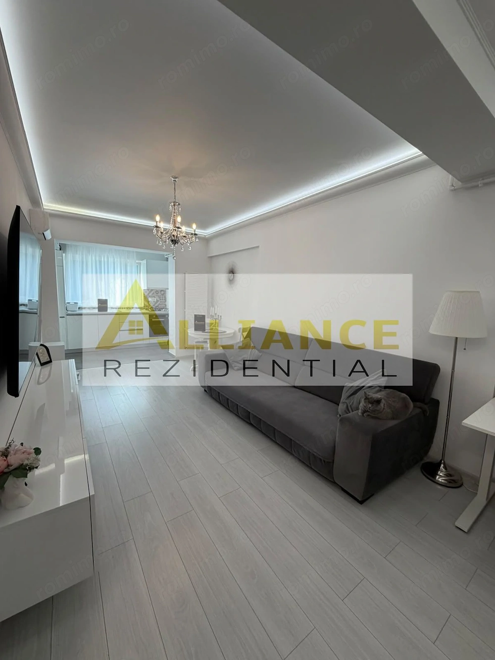 STUDIO GATA DE MUTAT - BULEVARDUL METALURGIEI + PARCARE- 130.000 EURO
