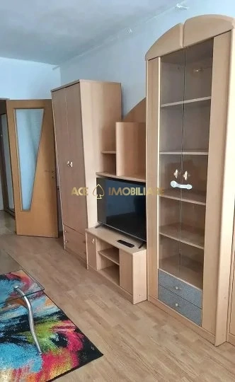Garsoniera de inchiriat | Titan | Metrou | Mobilat | Utilat