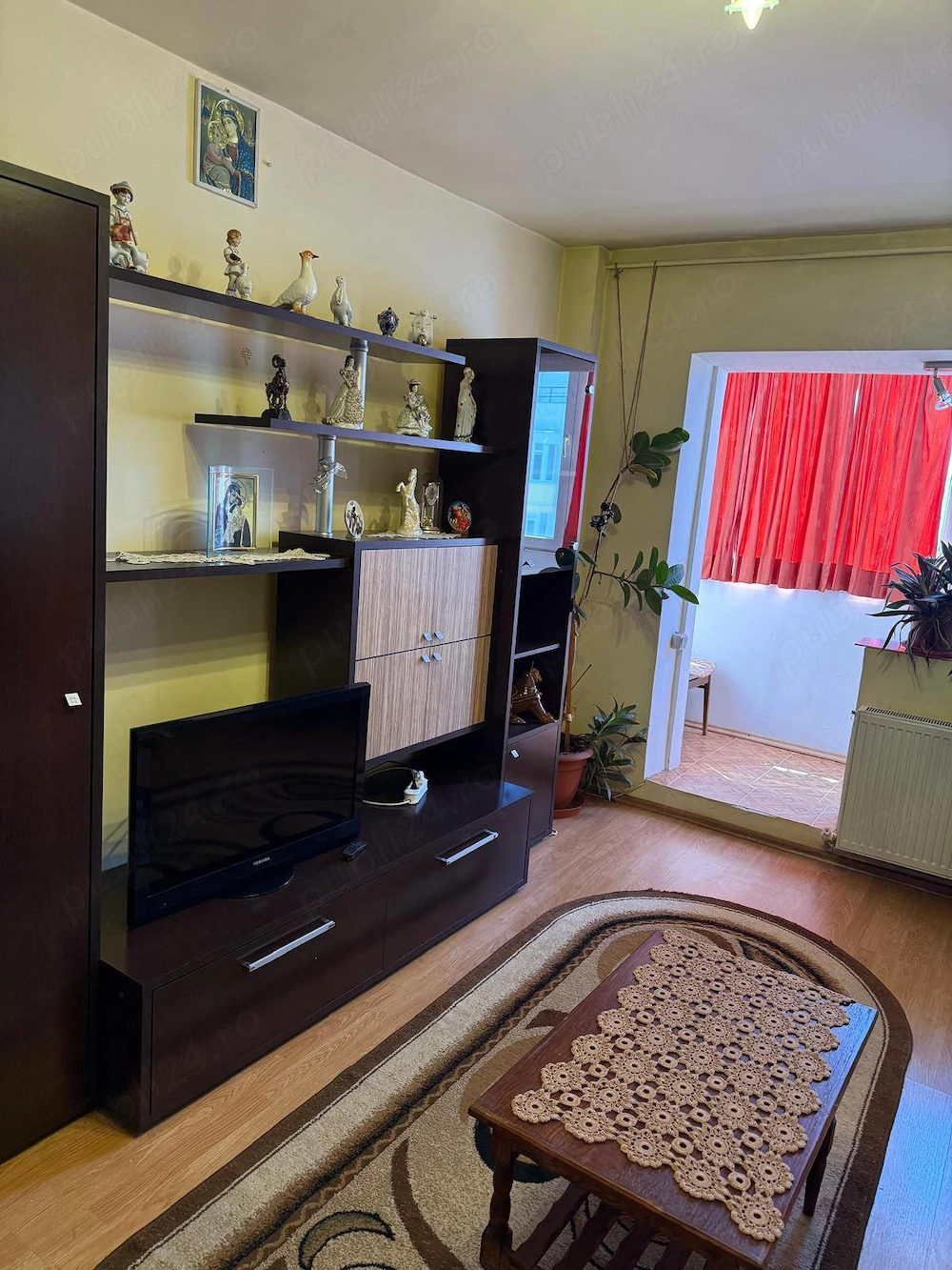 Inchiriere 3 camere  Rahova