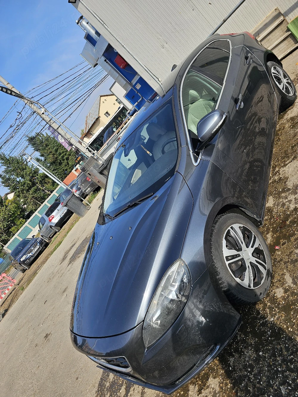 Vanzare autoturism Volvo V40 D2