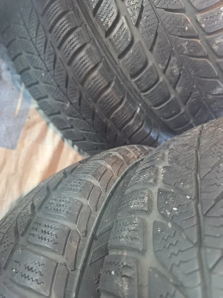 roti iarna 5x100 175.70.14 Vw Polo Skoda fabia Cauciucuri fara defecte sau crapaturi