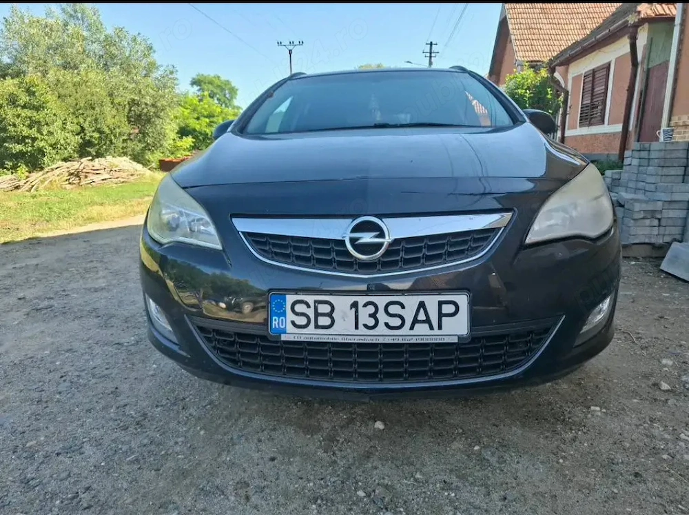 Opel Astra J 2012 1.4