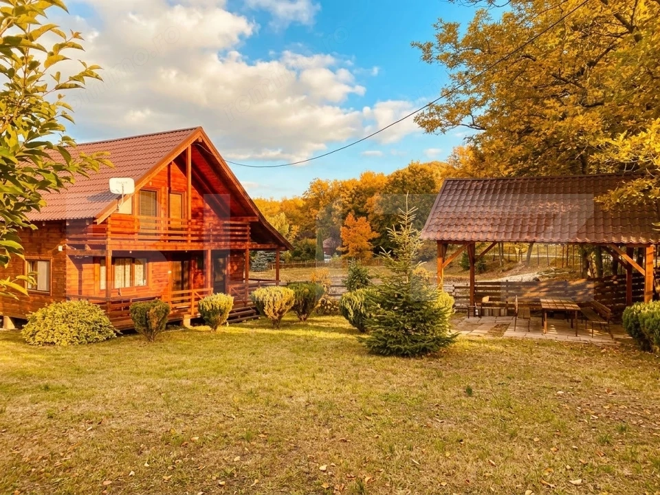Cabana de vânzare, 128 mp, zona Centrală - Rimetea