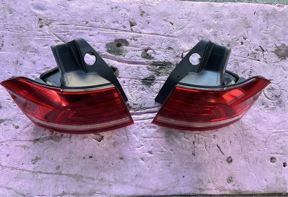 Tripla triple stanga dreapta aripa aripi passat b8 break combi
