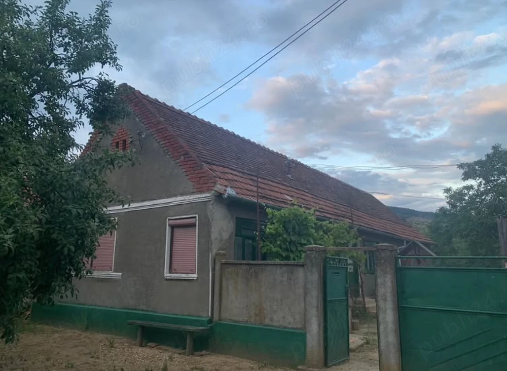 Casa de vânzare Cuvin Jud Arad 