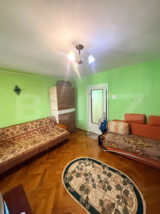 Garsonieră decomandată, 28 mp, balcon închis – Reghin