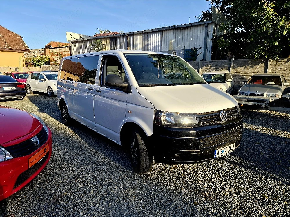 Volkswagen Caravelle Facelift, T 5.1  LUNG, 9 Locuri