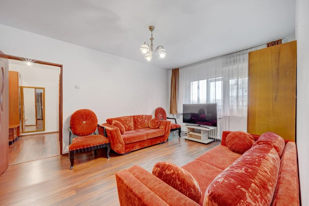 Apartament 2 camere | 1979 | Balcon spatios | Str. Baia Mare 2