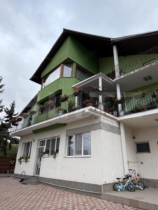 Apartament la casa, 2 camere, 62 mp, Dambul Rotund