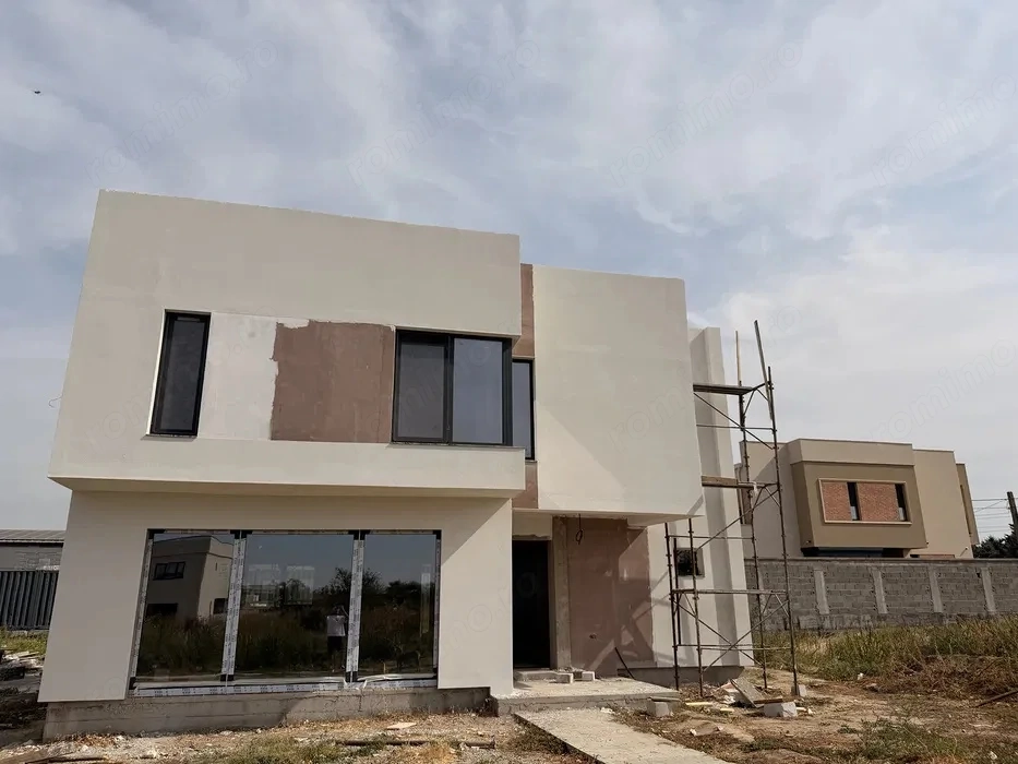 Casă de vânzare, 160 mp, zona Exterior Est