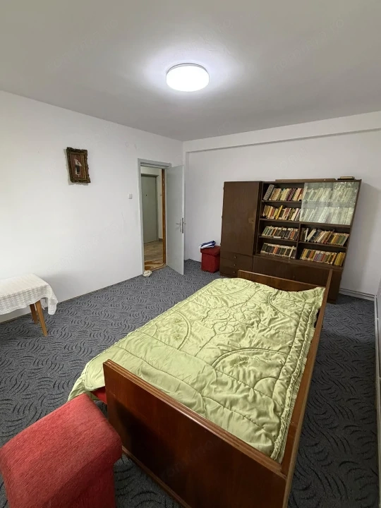 Apartament de vanzare, 44 mp, zona Mihai Eminescu
