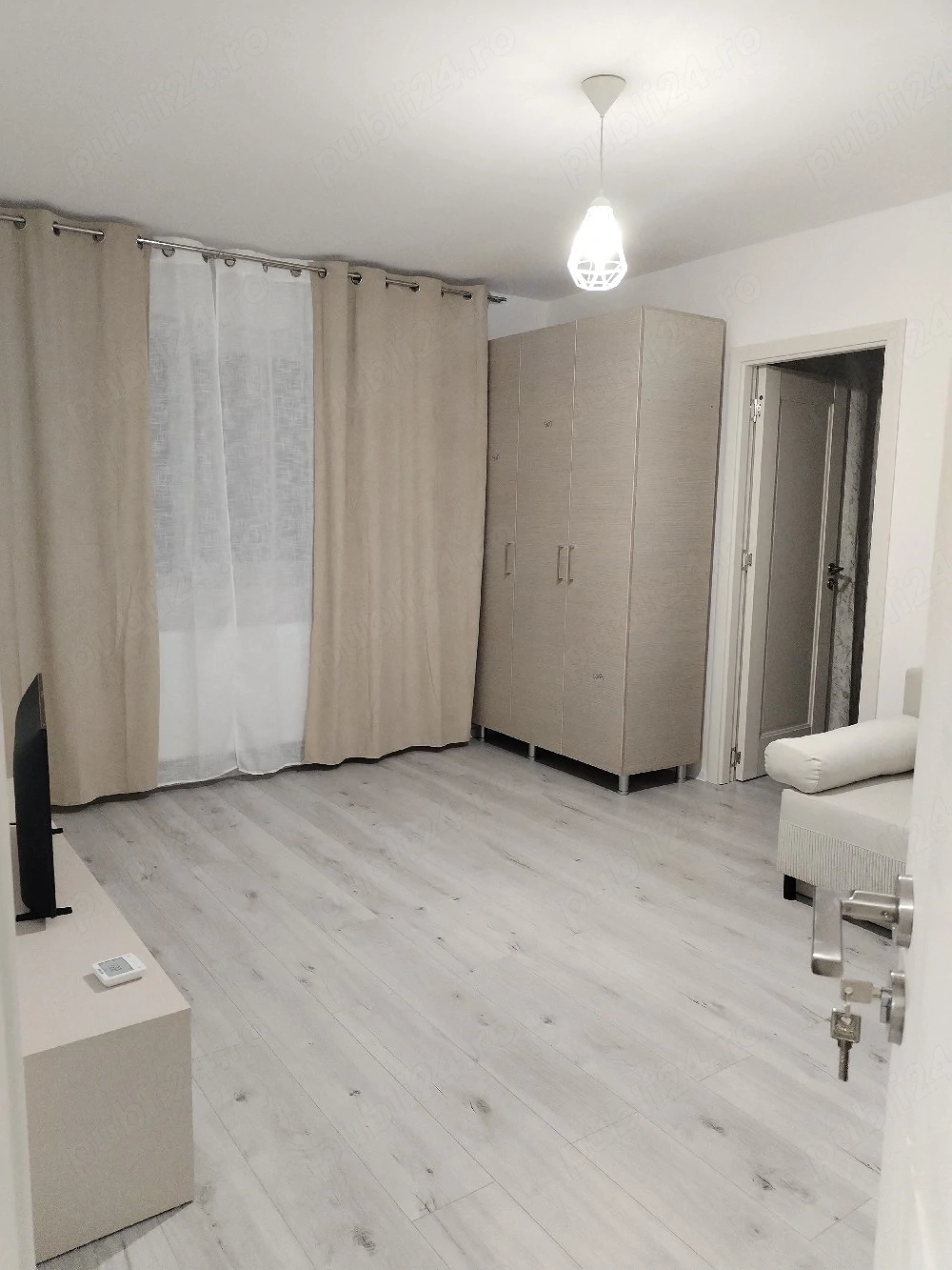 De închiriat ap 2 cam Trivale 