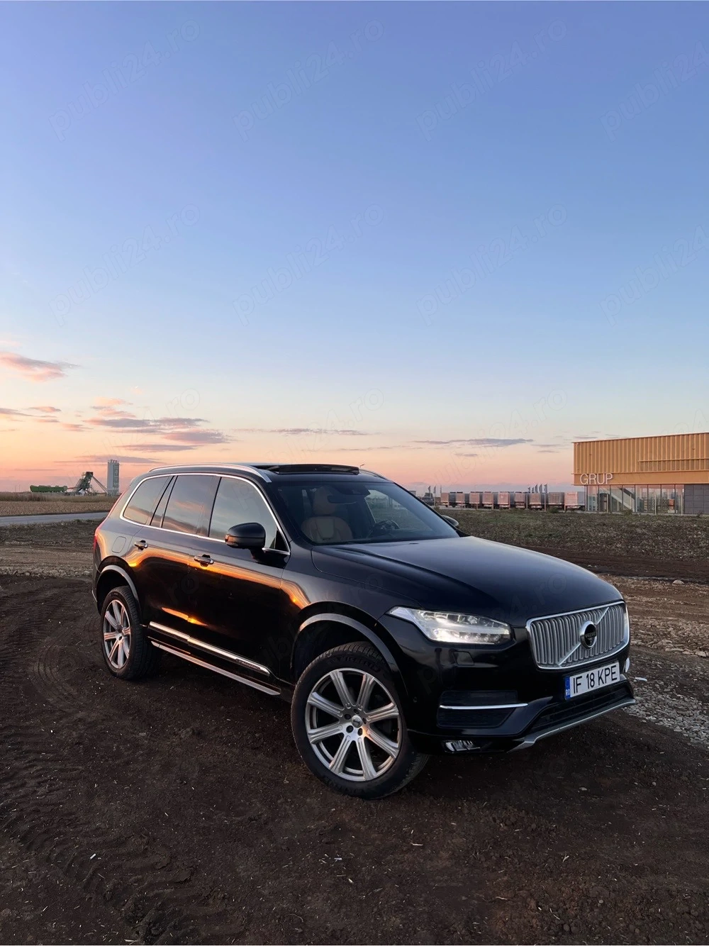Volvo XC90 2.0 D5 AWD Inscription - 7 locuri   Full option (Prima înmatriculare 2016)