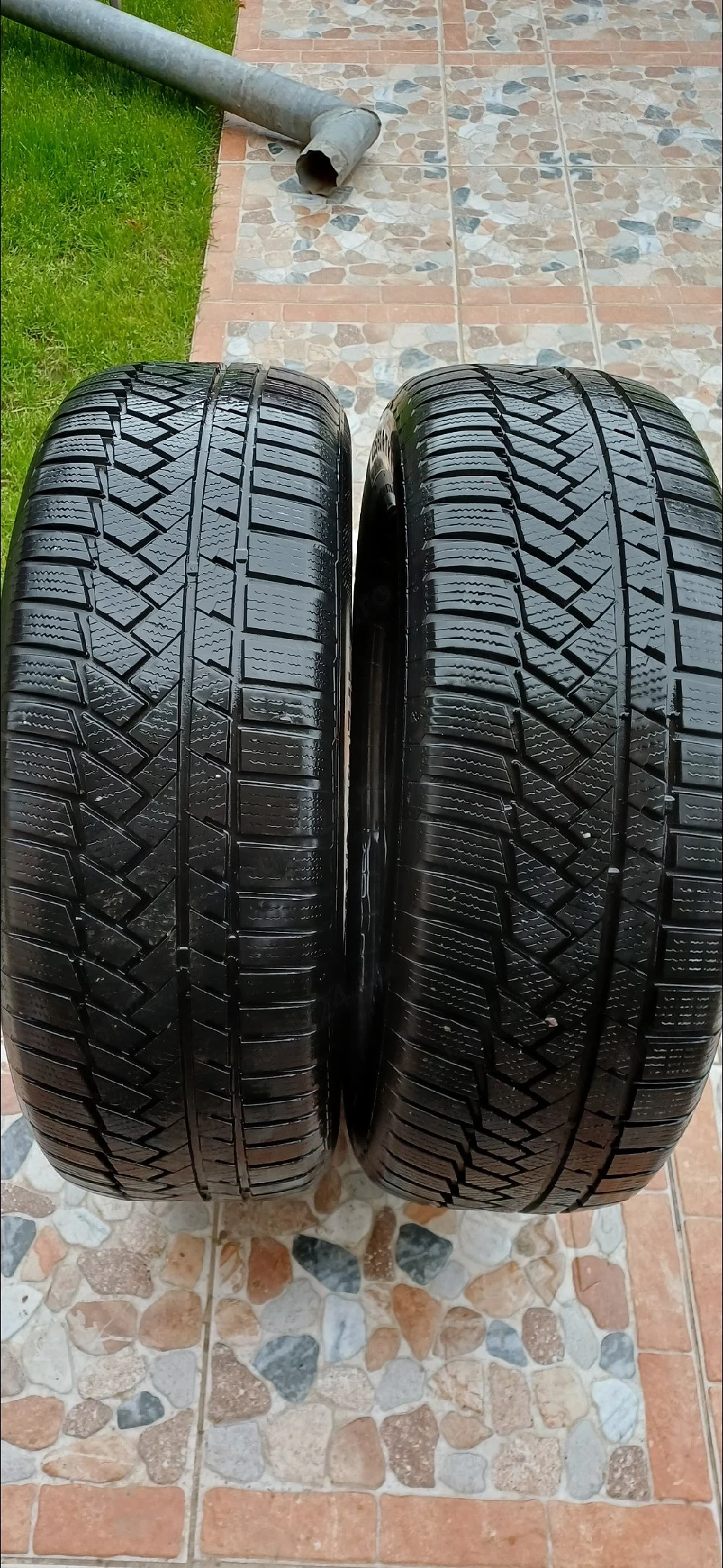 Doua Anvelope iarna 225 60 17 Continental  , ca noi ! 