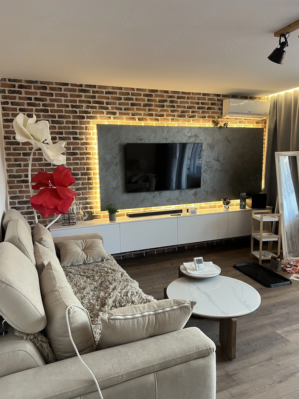 Apartament zona isho, 3 camere, etaj 2