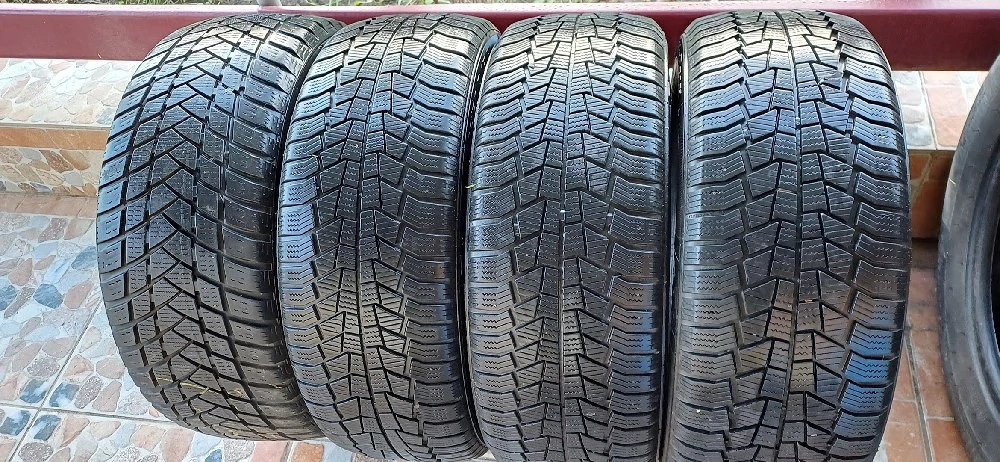 Set 4 Anvelope iarna 195 50 15 