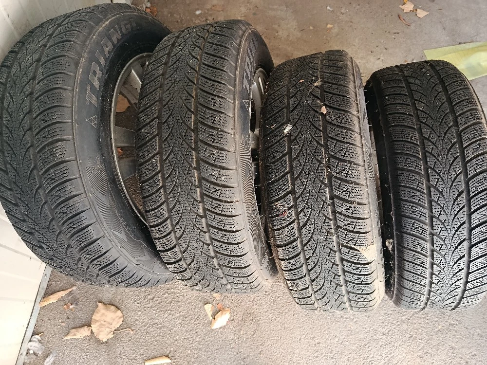 Jante vw,skoda,seat, audi 5x112 15 anvelope iarna 195 65 15 dot 2023