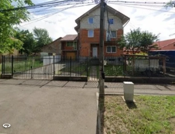 Vând casă Lipovei Str.Ion Roată 26A