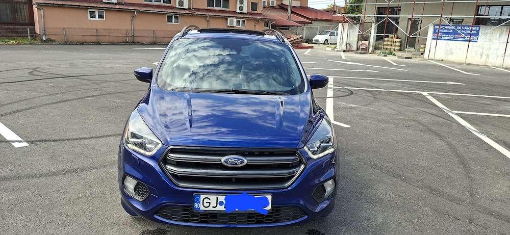 Ford Kuga 2.0 TDCi-180CP- 4WD Powershift ST-Line- Primul si singurul Proprietar