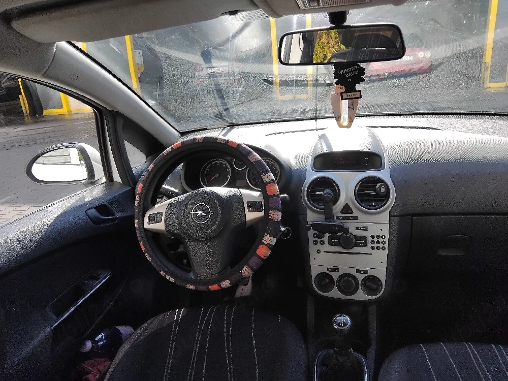 Vand Opel Corsa 1.4 benzina 