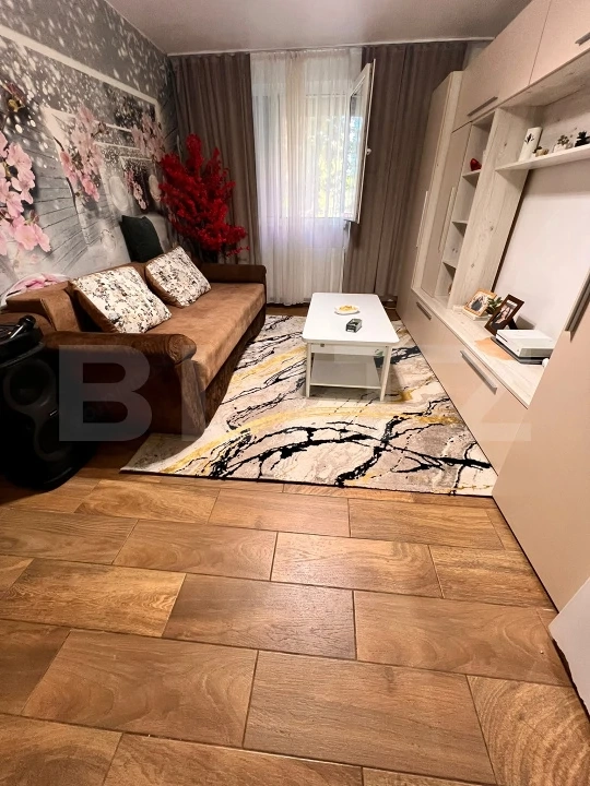  Apartament cu 2 camere de vânzare – Hunedoara,parter