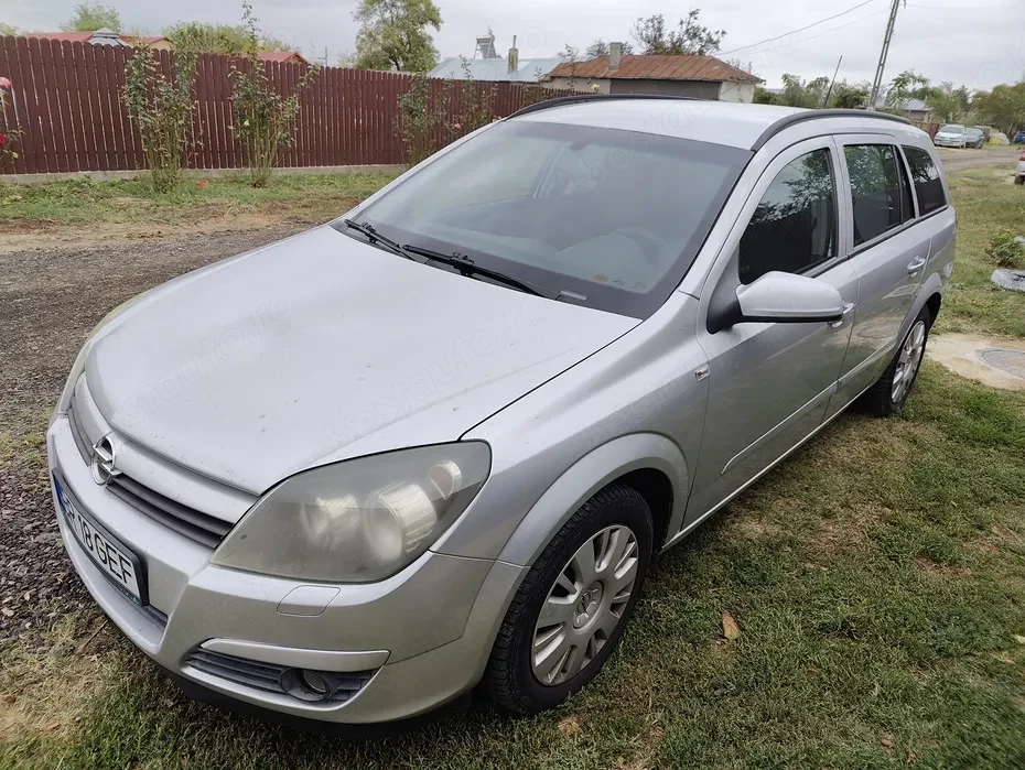 Opel Astra H Caravan 1.6 Benzină