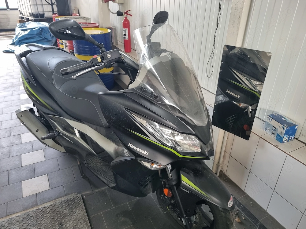 Kawasaki j 125