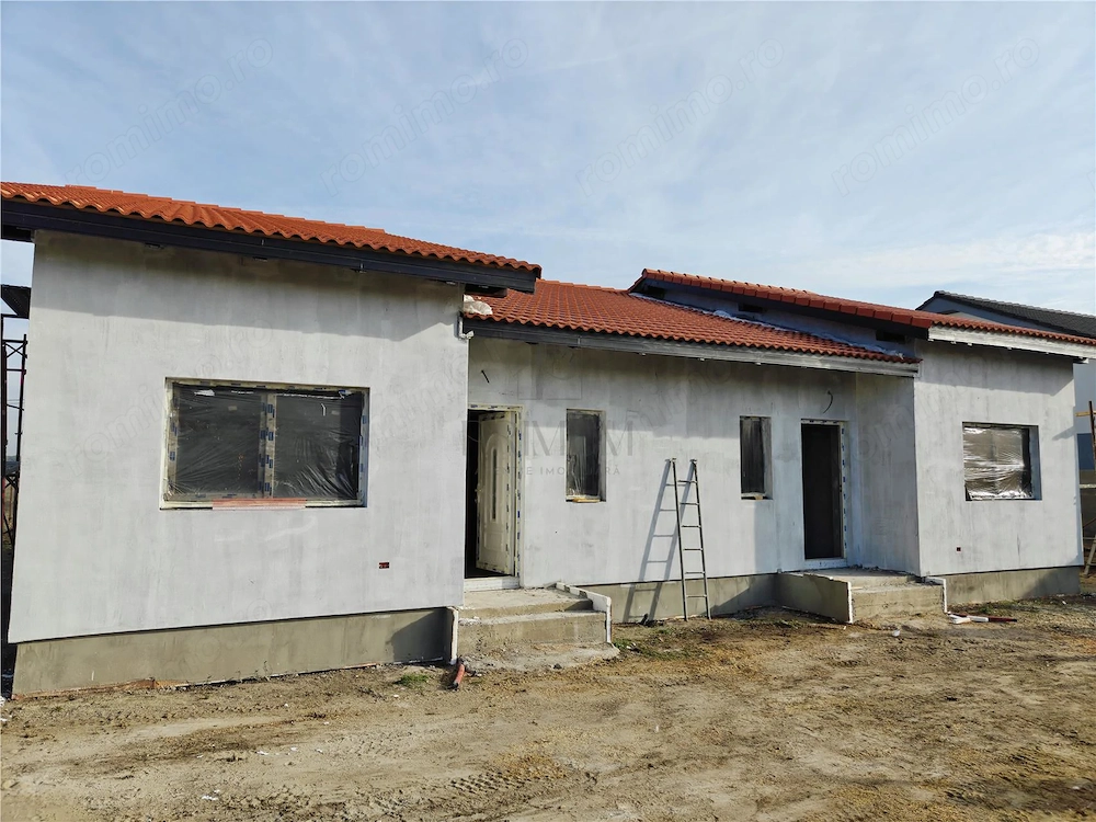 DUPLEX PE PARTER - BUCATARIE INCHISA - FINISAJE LA CERERE