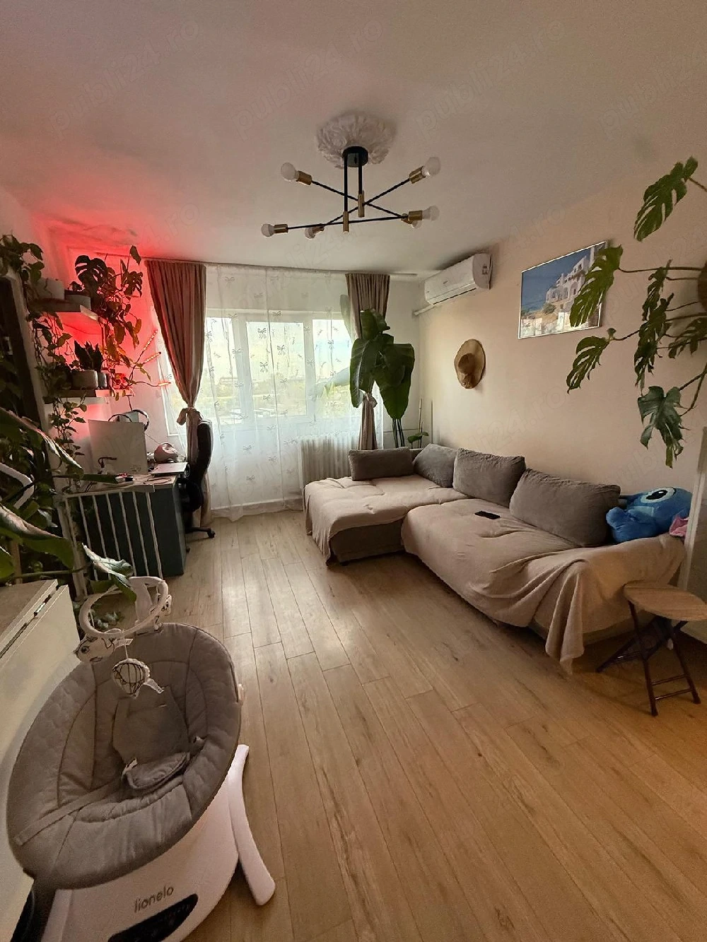 Vand apartament 2 camere in zona Circumvalatiunii