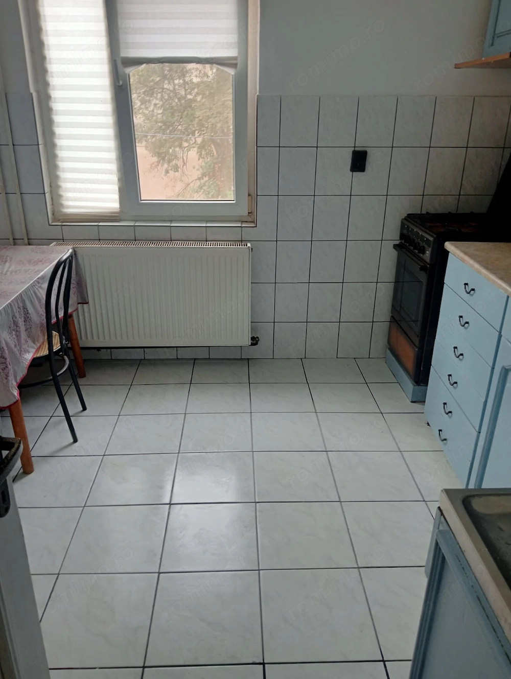 2 camere etaj 2 langa Facultatea de Drept