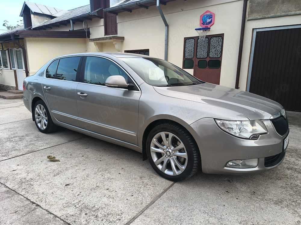 Vând Skoda Superb 2 întreținută corespunzător 