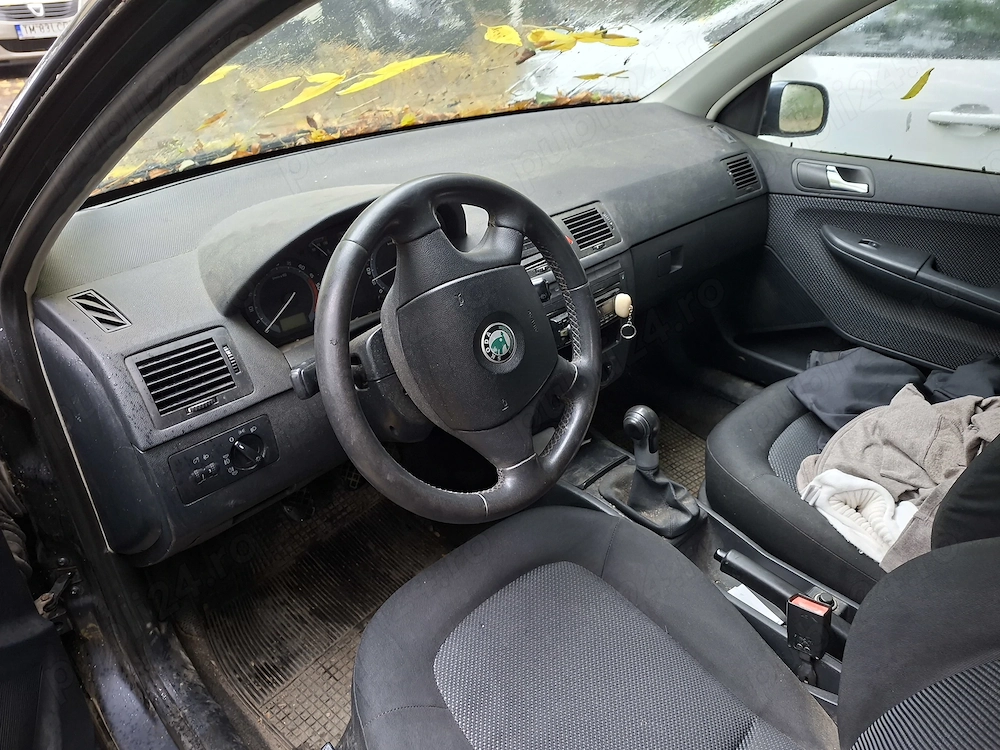Vând Skoda Fabia 1.4