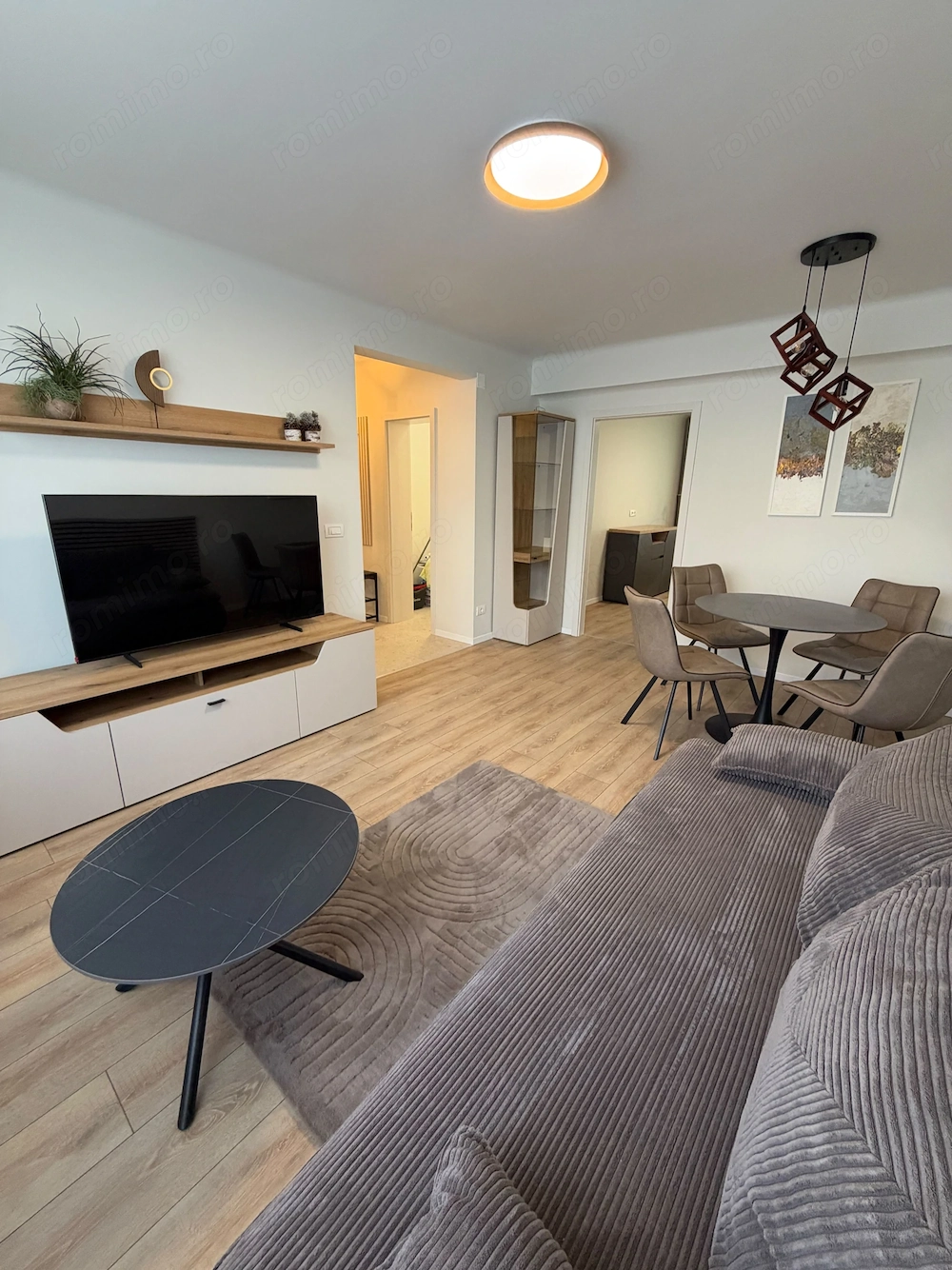 Apartament 2 camere zona Centrala aproape de Facultatii