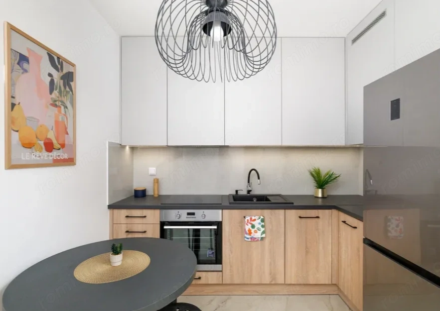 Apartament cu 2 camere de închiriat în Pantelimon