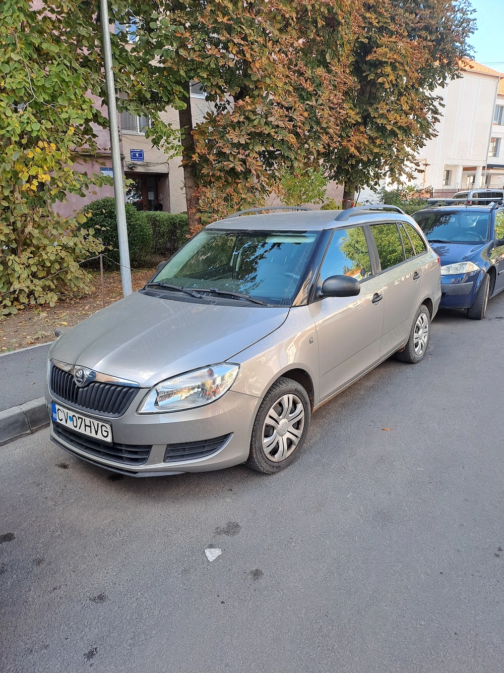  koda Fabia Combi din 2014, motor 1.2 benzină, cu doar 76.000 km reali, p
