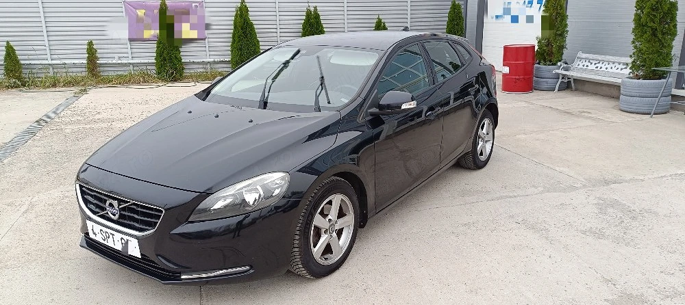 Volvo V 40 