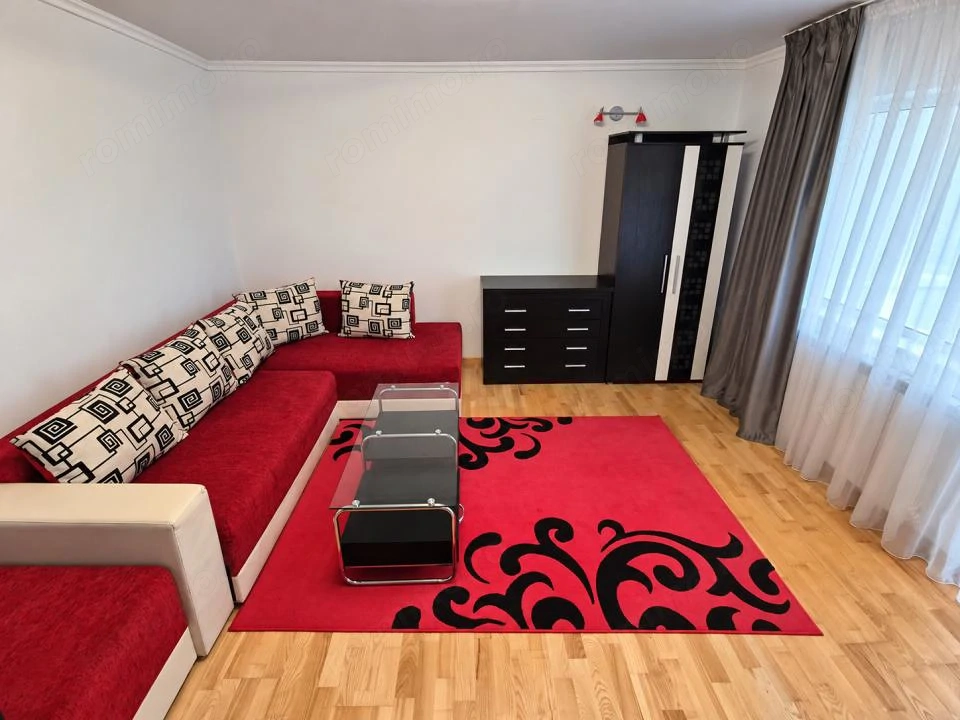 Apartament 1 camera| Decomandat |37mp | Parter inalt | Zona Stejarului