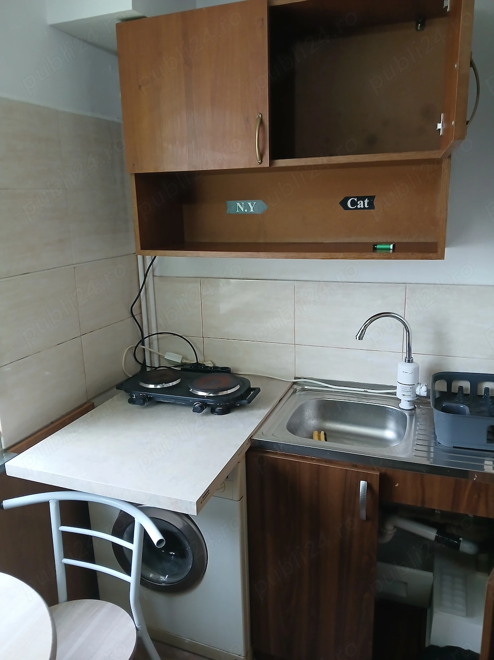 Inchiriez ap cu o camera în Timișoara zona Modern
