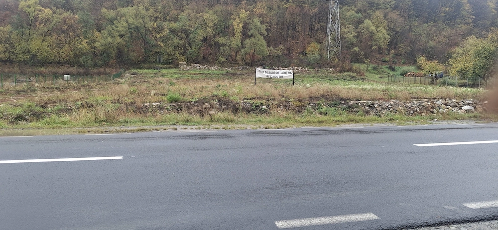 Teren de închiriat 