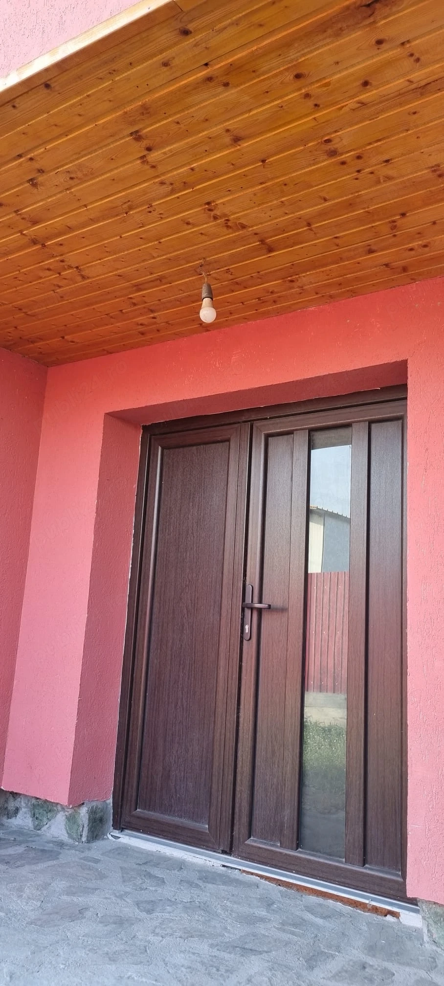  Casă Modernă 135 mp + Anexă + Teren 1.000 mp , cartier Banovița Drobeta-Turnu Severin