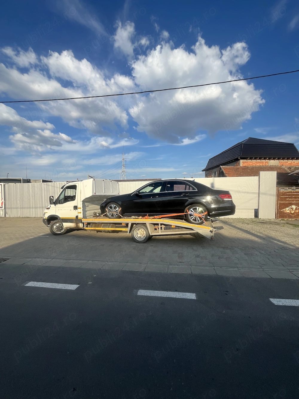 Vând platformă auto Iveco 3.5t