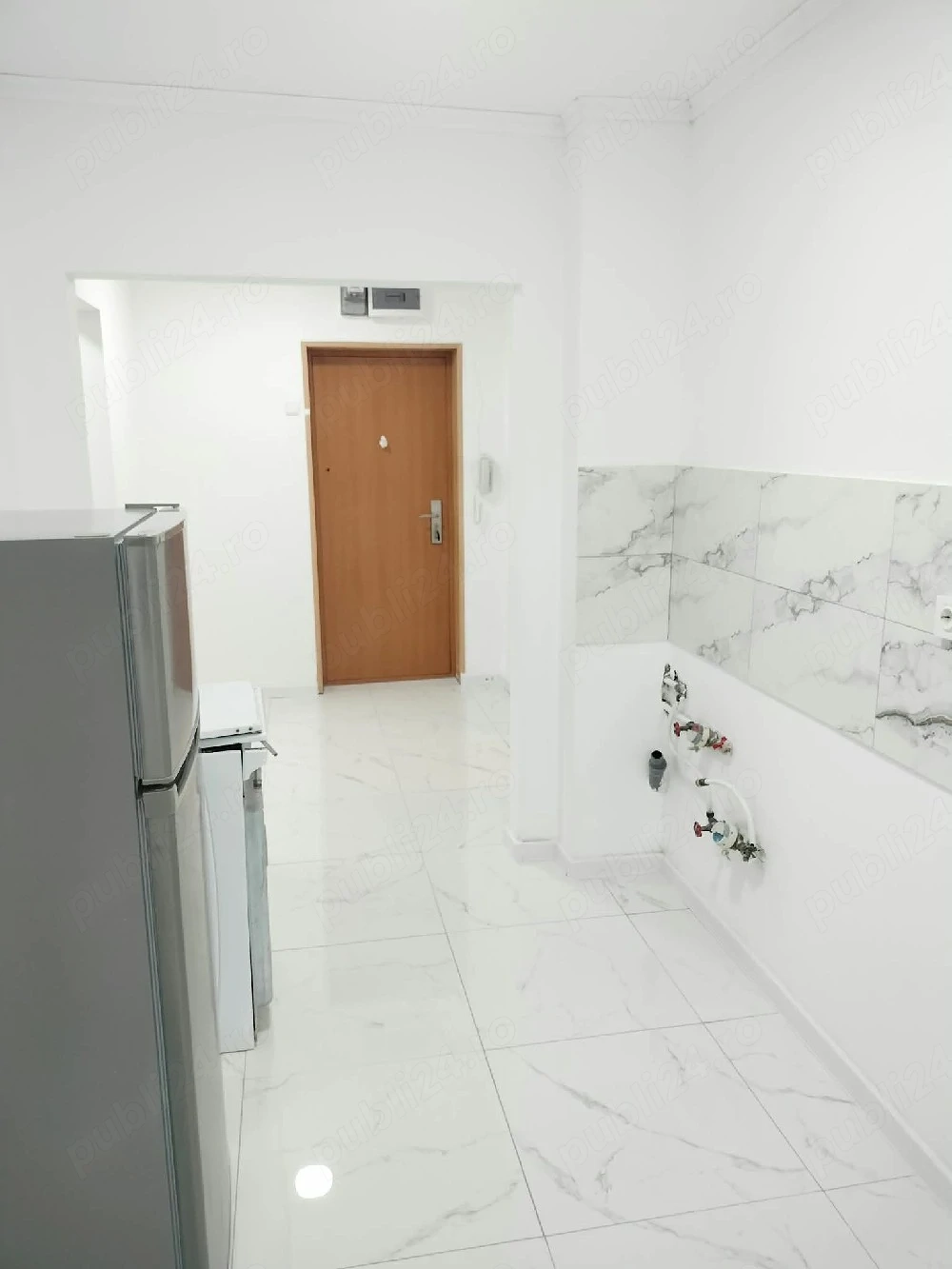 apartament decomandat 2 camere vizavi de kaufland vest -etj 3 din 10