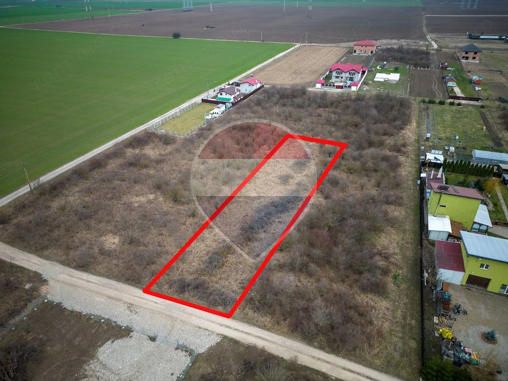 Teren intravilan de 1.125 mp, Sânpetru, Str. Parului, zonă de locuințe